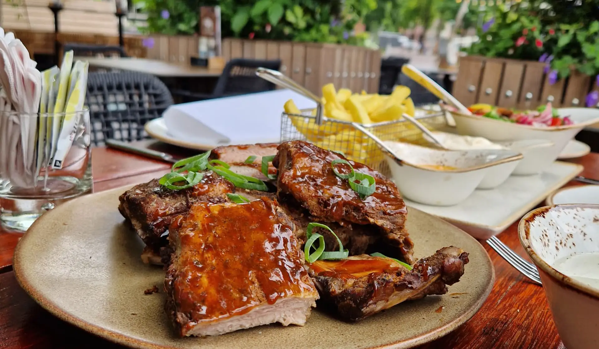 Spareribs eten in Wijchen bij Sterrebosch